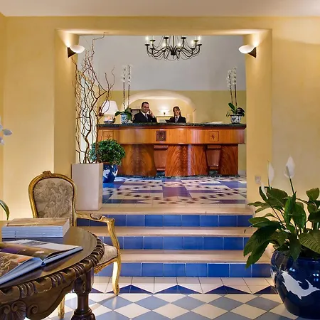 Miramare E Castello 5* איסקיה