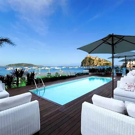 Miramare E Castello 5*