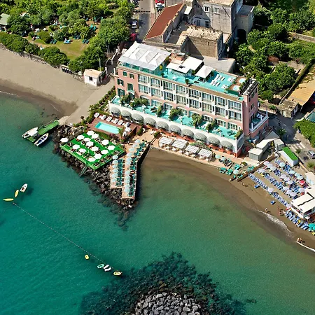 Szálloda Miramare E Castello 5*