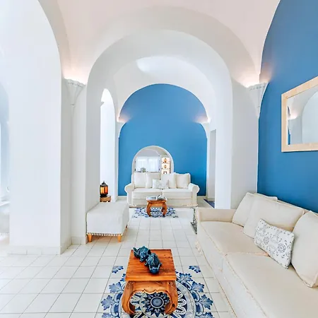 Miramare E Castello Szálloda 5*