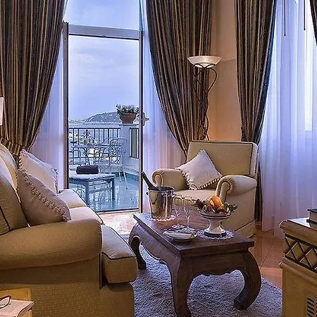 Miramare E Castello Hotell 5*