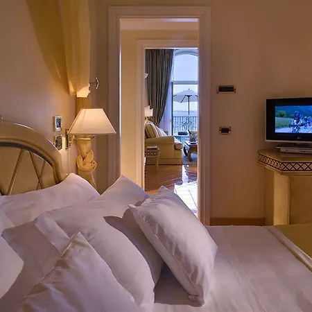 Miramare E Castello Ischia
