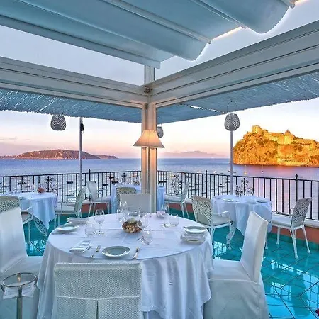 Miramare E Castello Ischia