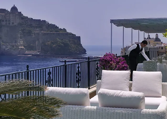 Miramare E Castello Ischia